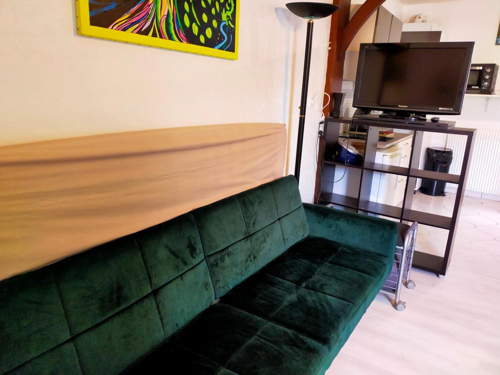 Studio En Rdc Avec Balcon Centre Vitre Dış mekan fotoğraf